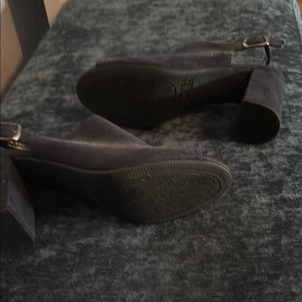 CL by Laundry Dark Peep-Toe Heels - Picture 4 of 6